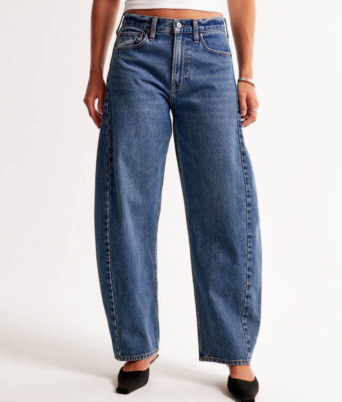 abercrombie jeans fashion editor fall shopping list 2024