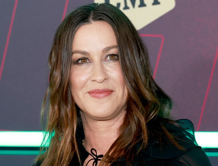 Alanis Morissette CMT Awards Red Carpet CAT2