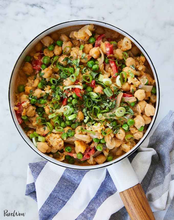 easy dinner recipes: chickpea and vegetable coconut curry