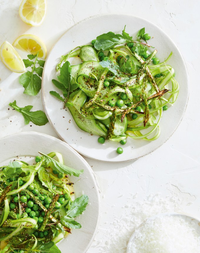 cold dinner recipes: asparagus, peas and cucumber 'cacio e pepe'