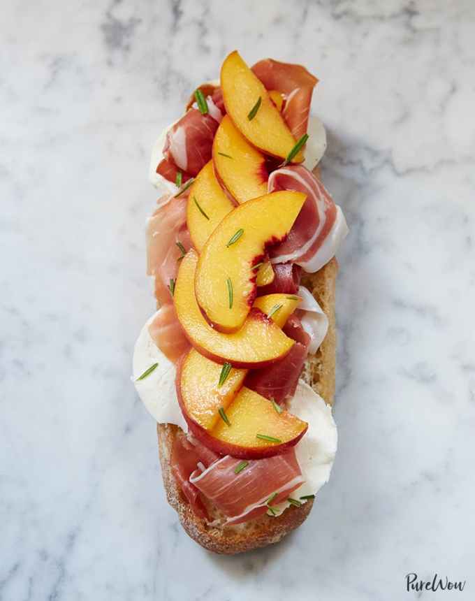 cold dinner recipes: grilled peach prosciutto mozarella sandwich