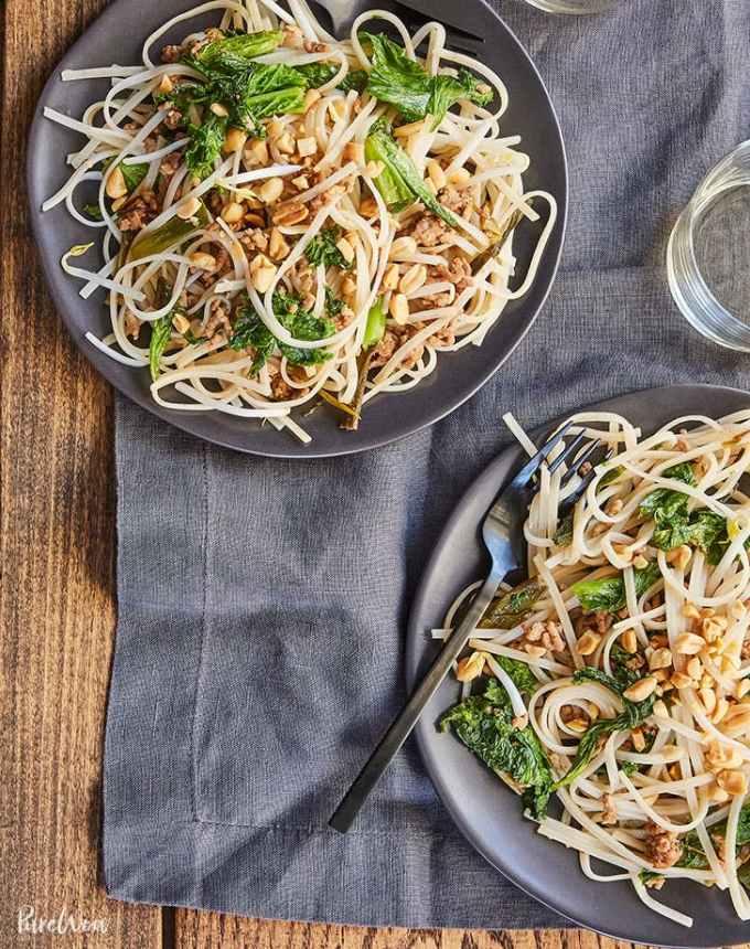 easy lunch ideas: two plates of 15-minutes cheater's pad thai