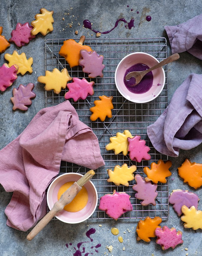 fall activities bake cookies