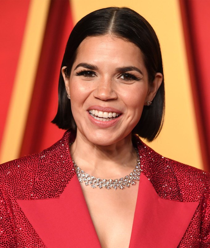 hydro bob a photo of america ferrera on the red carpet