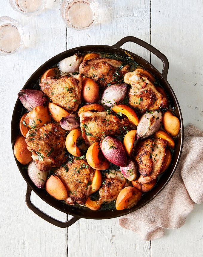 Labor Day menu: skillet chicken with apricots and fresh herbs