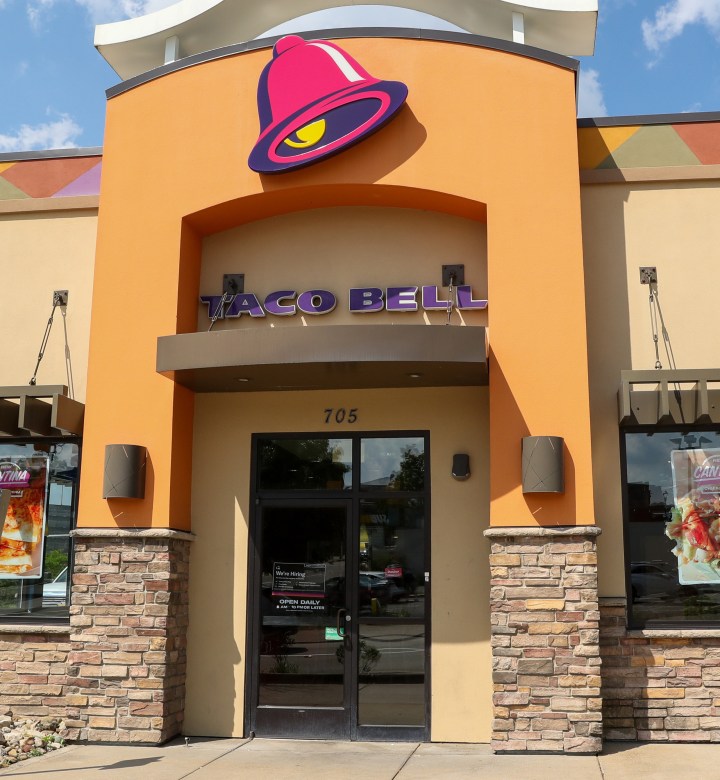 taco bell restaurant