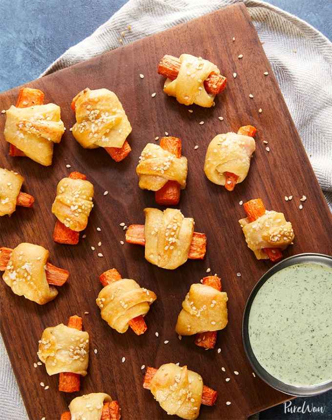 toddler lunch ideas: carrot pigs in a blanket