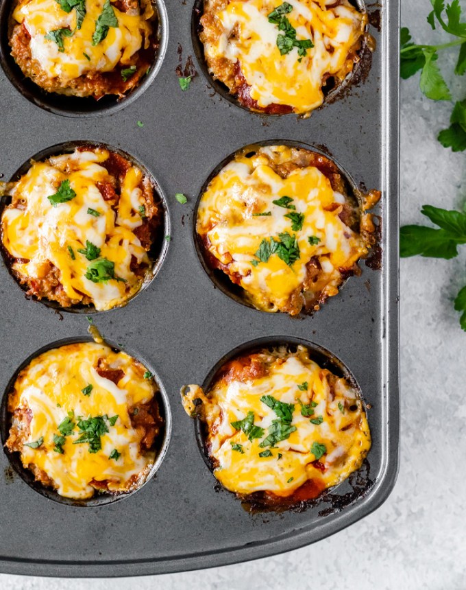 toddler lunch ideas: cheesy chicken quinoa enchilada meatloaf muffins