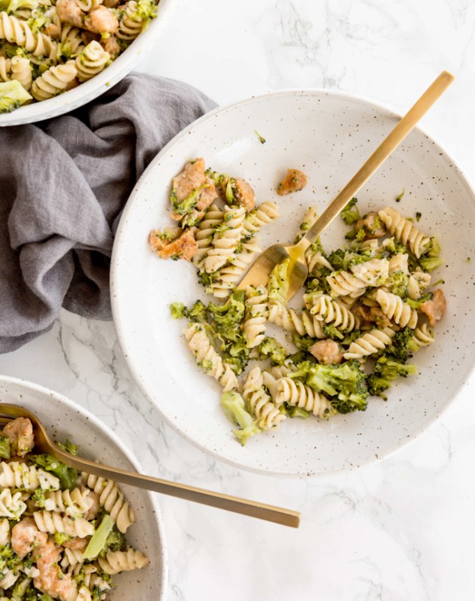 toddler lunch ideas: chicken, sausage and broccoli pasta