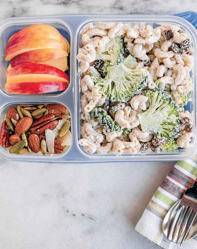 toddler lunch ideas: meal prep creamy pasta salad with broccoli