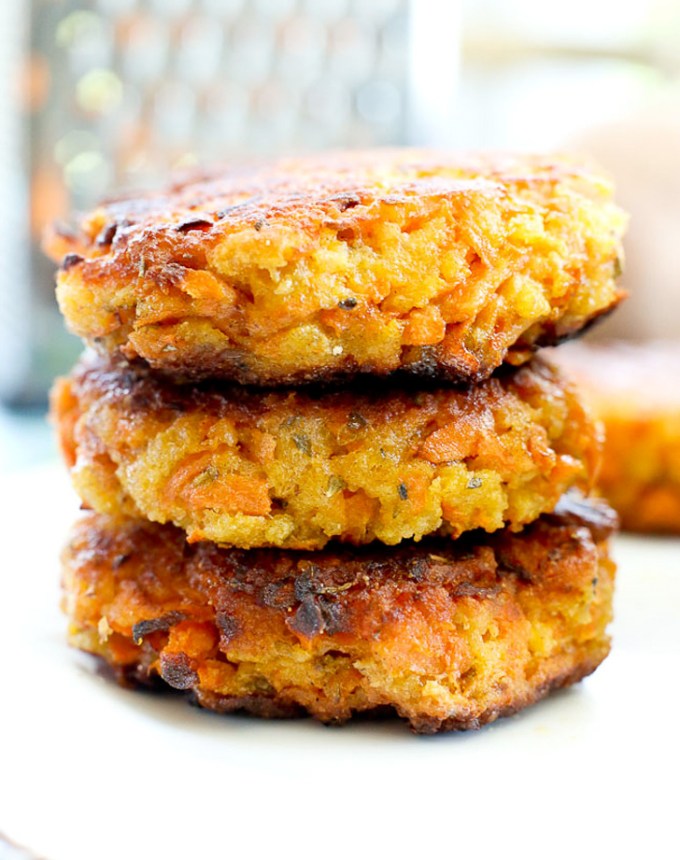 toddler lunch ideas: sweet potato fritters with avocado dipping sauce